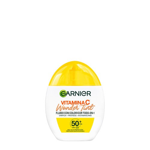 GARNIER VITAMINA C WONDER TINT fluido con color SPF50+ #medio 40 ml