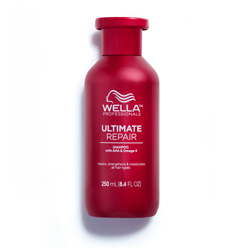 WELLA PROFESSIONALS ULTIMATE REPAIR Light Shampoo for Damaged Hair 250 ml