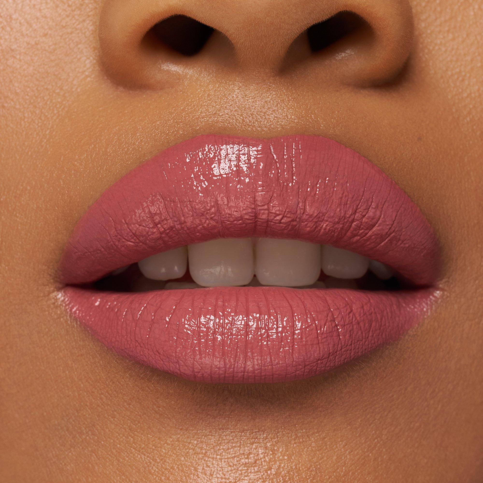 ESSENCE SATIN GLOW luminous shine lipstick #02-Blushin It 3.5 gr