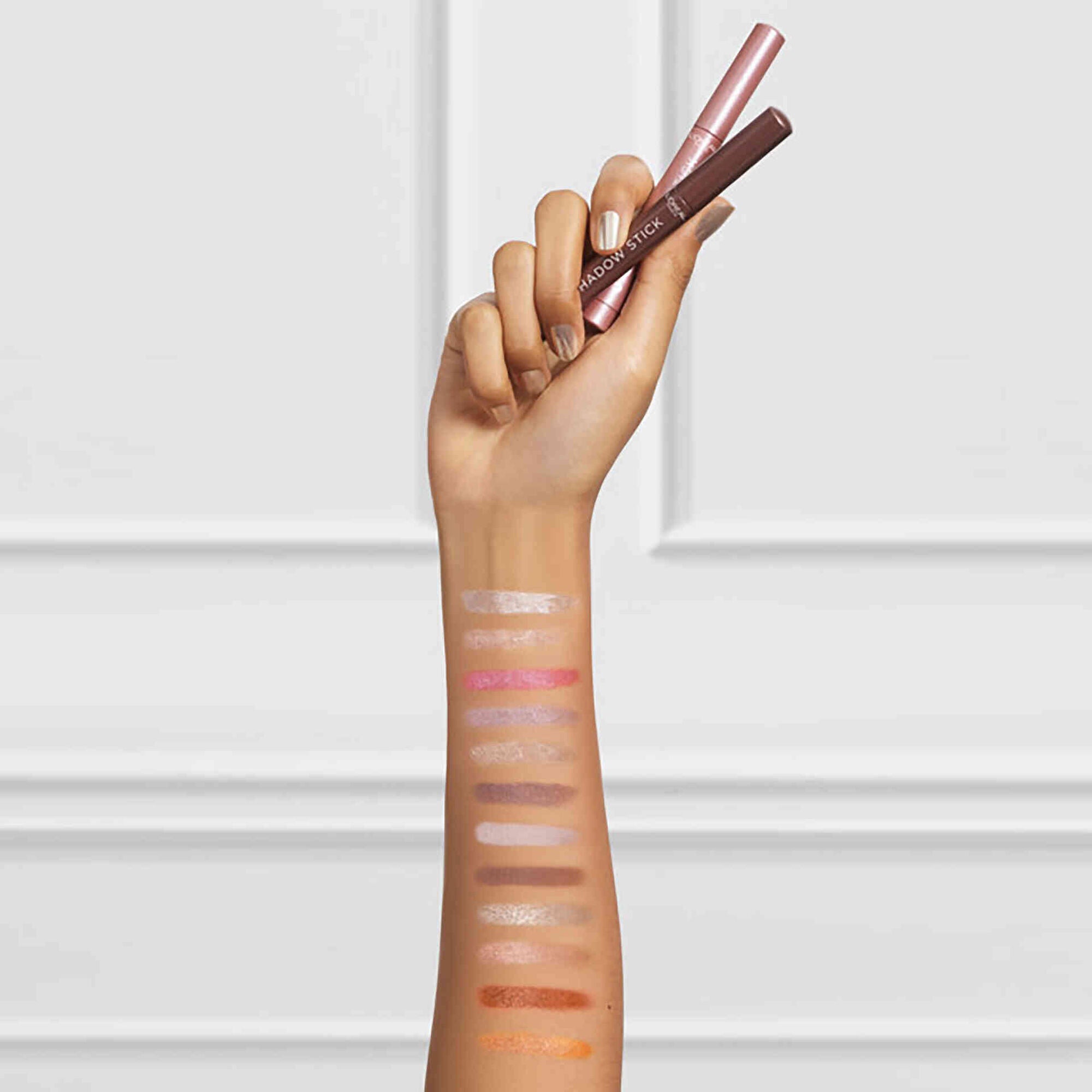 L'ORÉAL PARIS LE SHADOW eyeshadow stick #118-Rose 1.4 gr