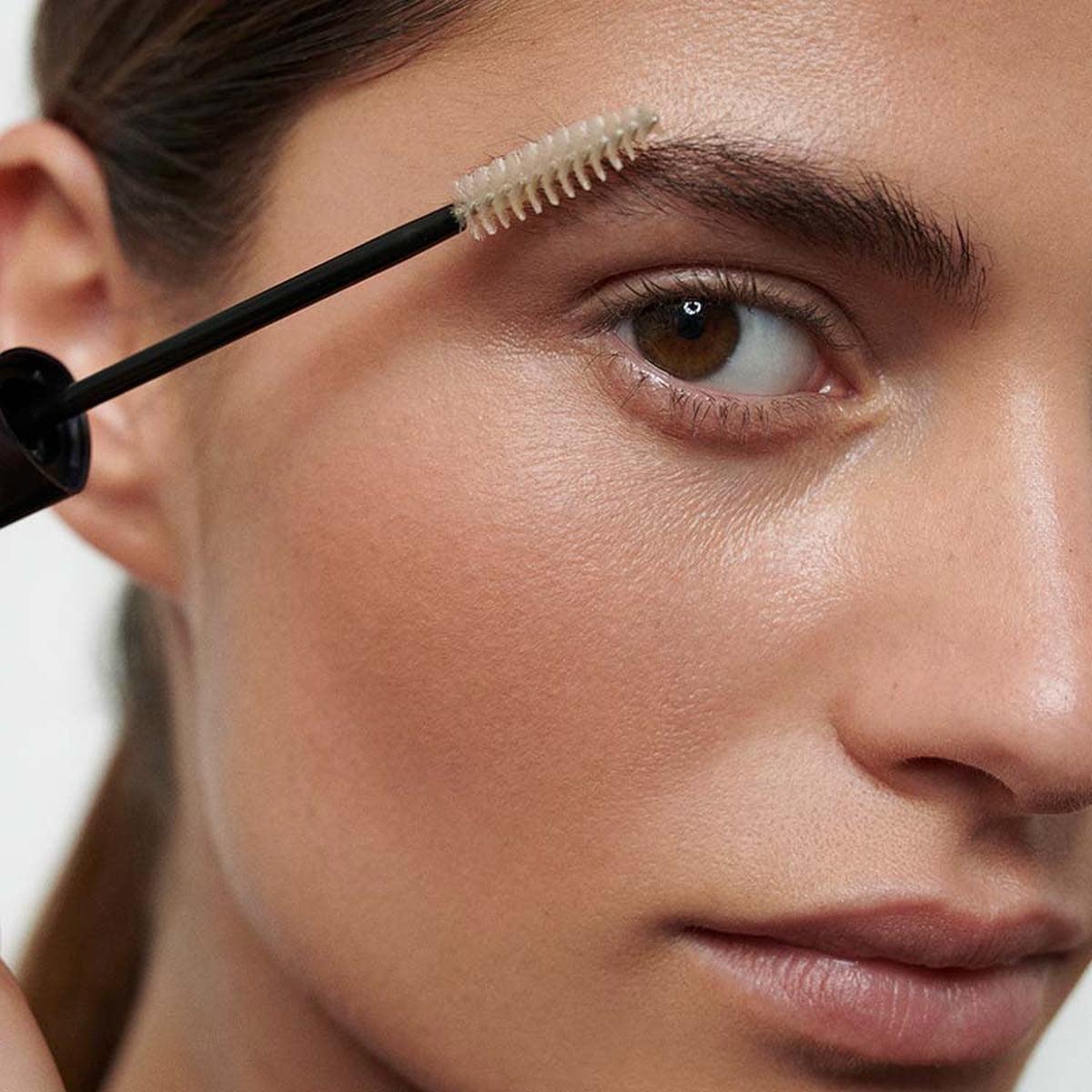 DR. HAUSCHKA Gel for eyebrows and eyelashes #translucent-00 6 ml