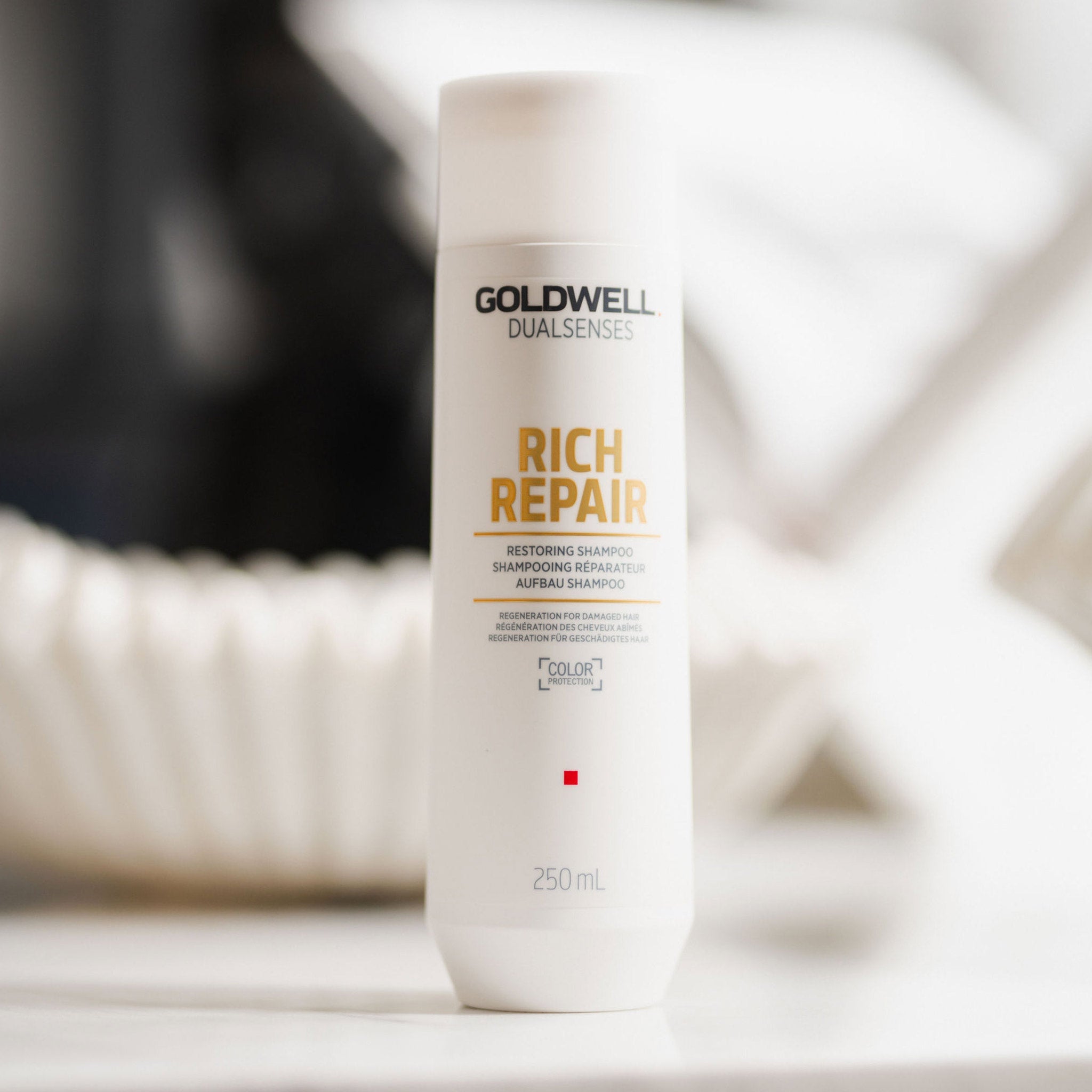 GOLDWELL RICH REPAIR restoring shampoo 250 ml