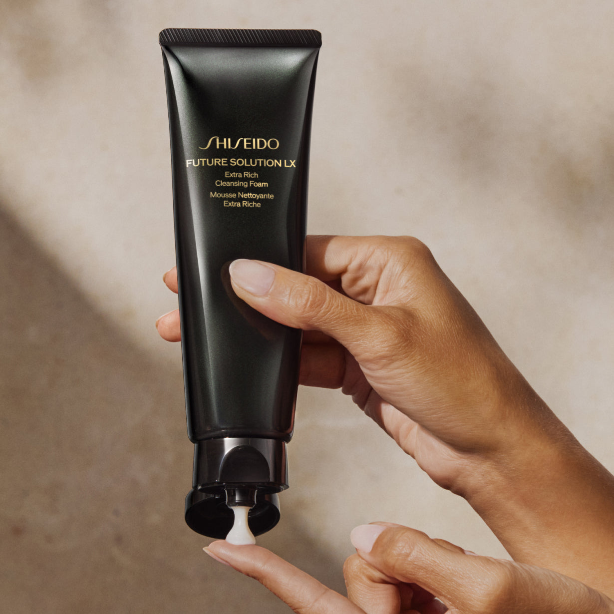 SHISEIDO Future Solution LX Extra Rich Cleansing Foam 125 ml