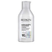 REDKEN ACIDIC COLOR GLOSS conditioner enhances the shine of your color 300 ml