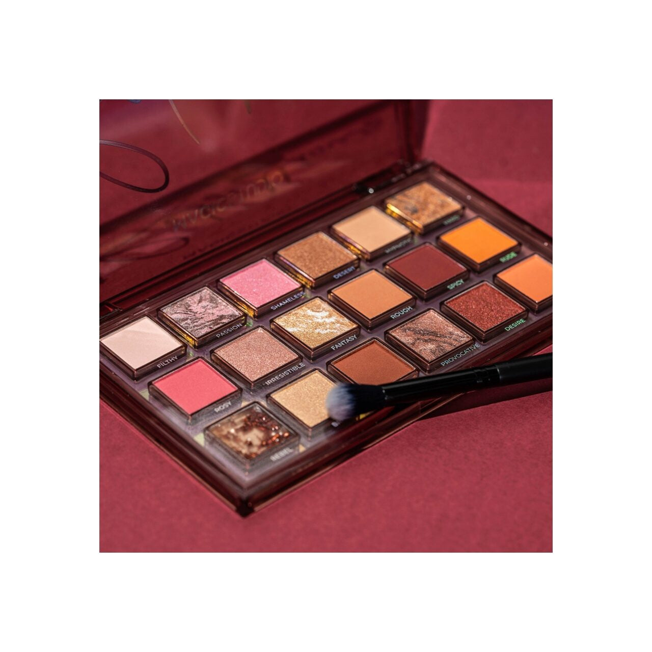 MAGIC STUDIO EYESHADOW PALETTE rebellious 1 u