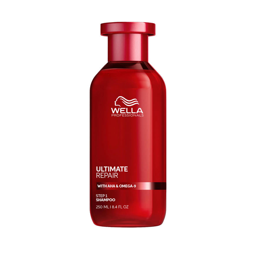 WELLA PROFESSIONALS ULTIMATE REPAIR Light Shampoo for Damaged Hair 250 ml